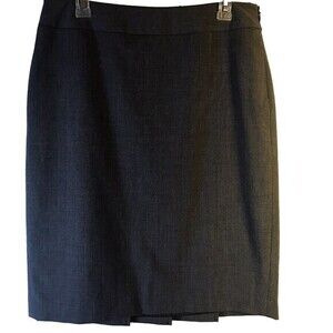 Vintage APT.9 Woman's Knee Lenfth Gray Pencil Skirt‎ Pleated at back hem Size 10